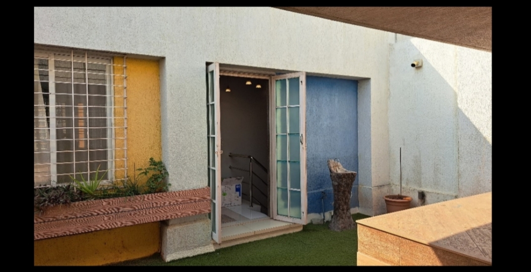 Venus House - Hinjewadi (Spacecraft)